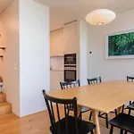 Hidden Alfama Luxury Flat By Lovelystay Lissabon