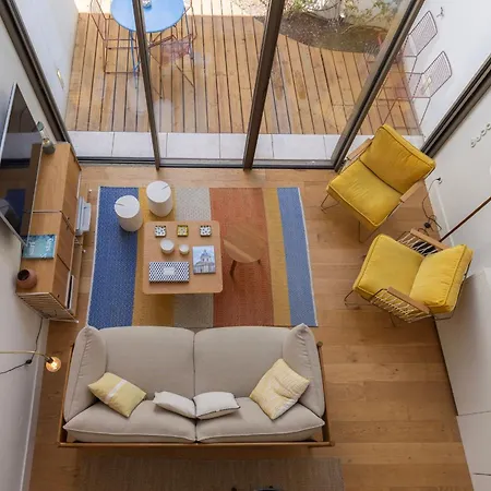 Alfama 3Br With Terrace By Lovelystay *